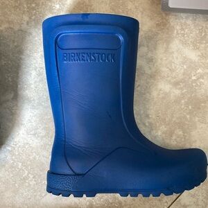 Kids blue Birkenstock rain boots size 27